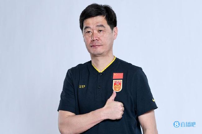 说罢，他转过身、指着身后这些棺材，冷笑道：所以我们殿主就让我把这些棺材带过来、给你们看清楚，让你们知道，这些棺材，都是给你们准备的。